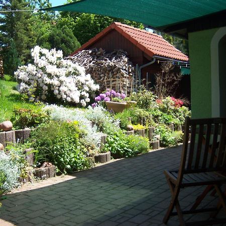 Ferienwohnung "An Der St. Ludmila" Crostwitz Exterior photo