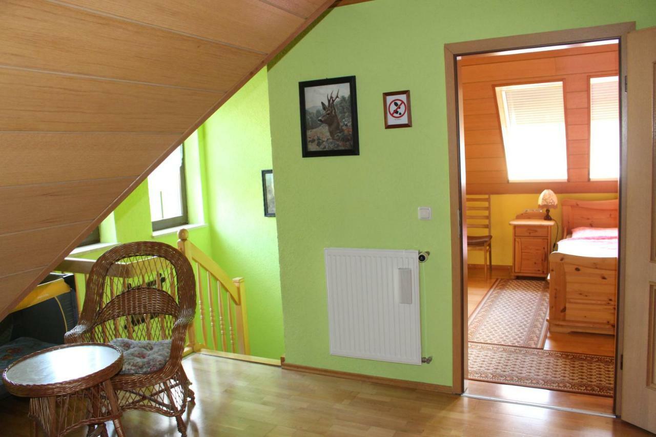 Ferienwohnung "An Der St. Ludmila" Crostwitz Exterior photo