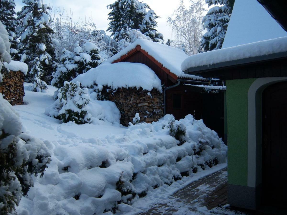 Ferienwohnung "An Der St. Ludmila" Crostwitz Exterior photo